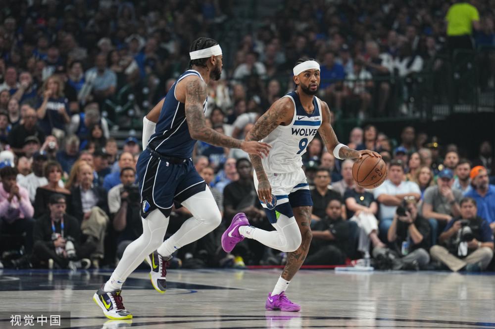 的阵容结构 的阵容结构