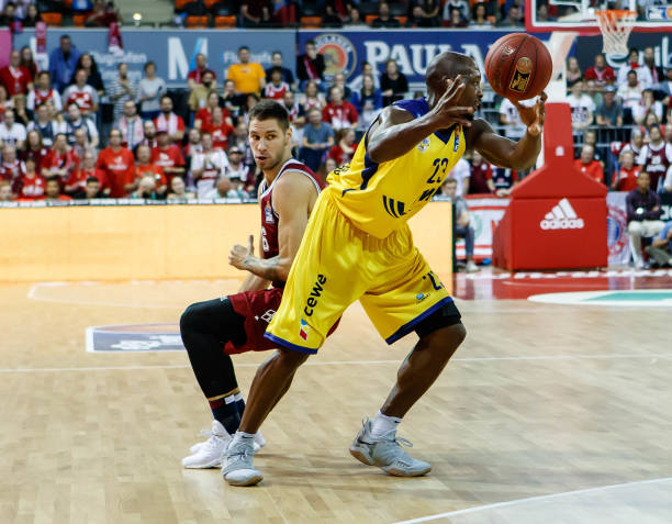 费内巴切的 费内巴切的