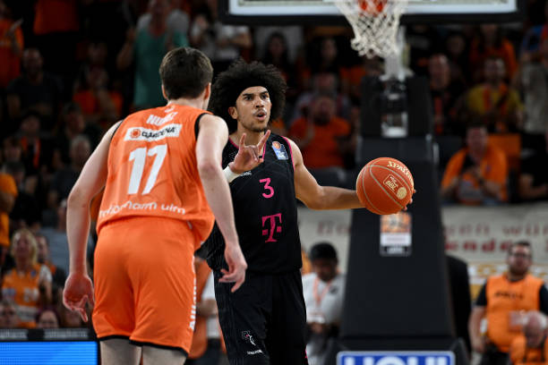 并非那么顺 并非那么顺