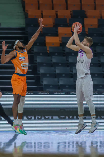 舆论与谈判 舆论与谈判